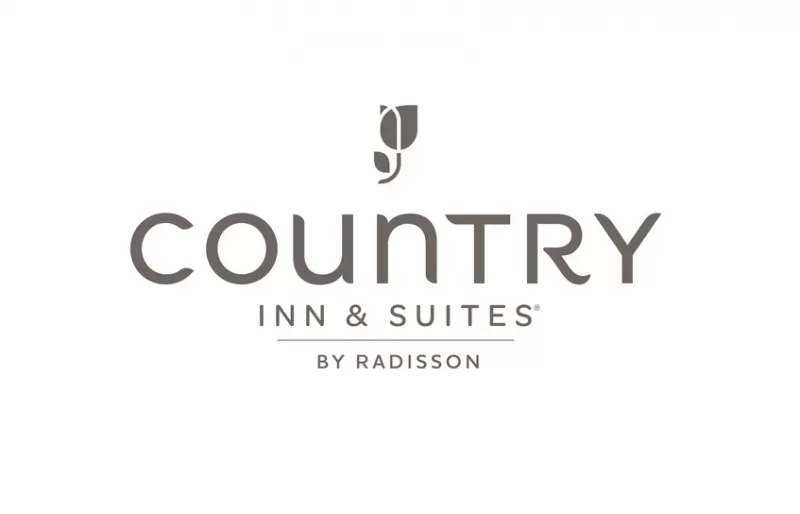 The Country Inn & Suites by Radisson Hotel in Chippewa Falls, WI Wins Prestigious 2024 Platinum Award from Choice Hotels